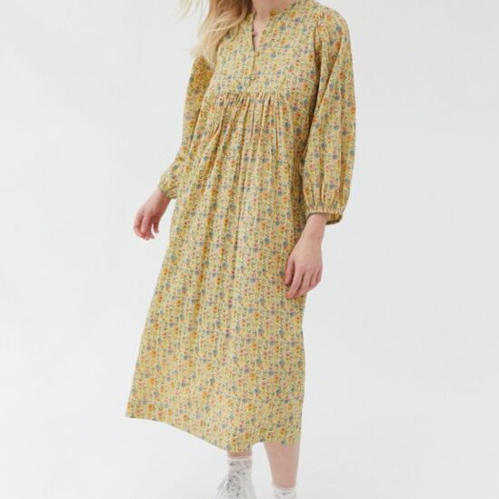 How to Wear Boho Prairie Dresses When It's Cold Out | Image