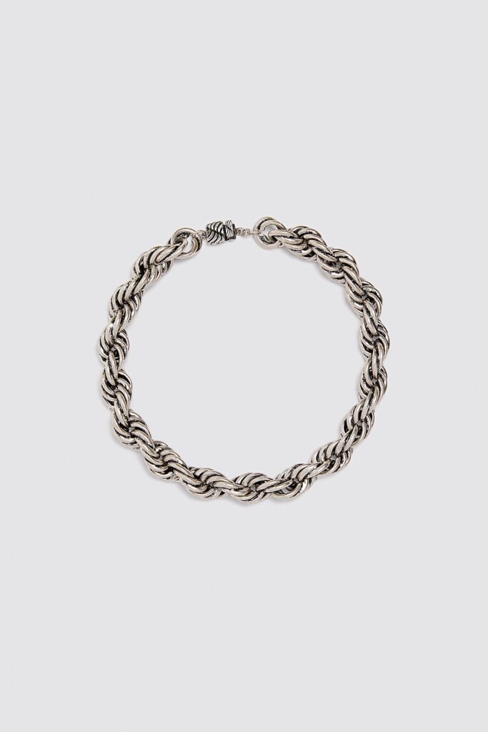 Interwoven chain necklace from Zara