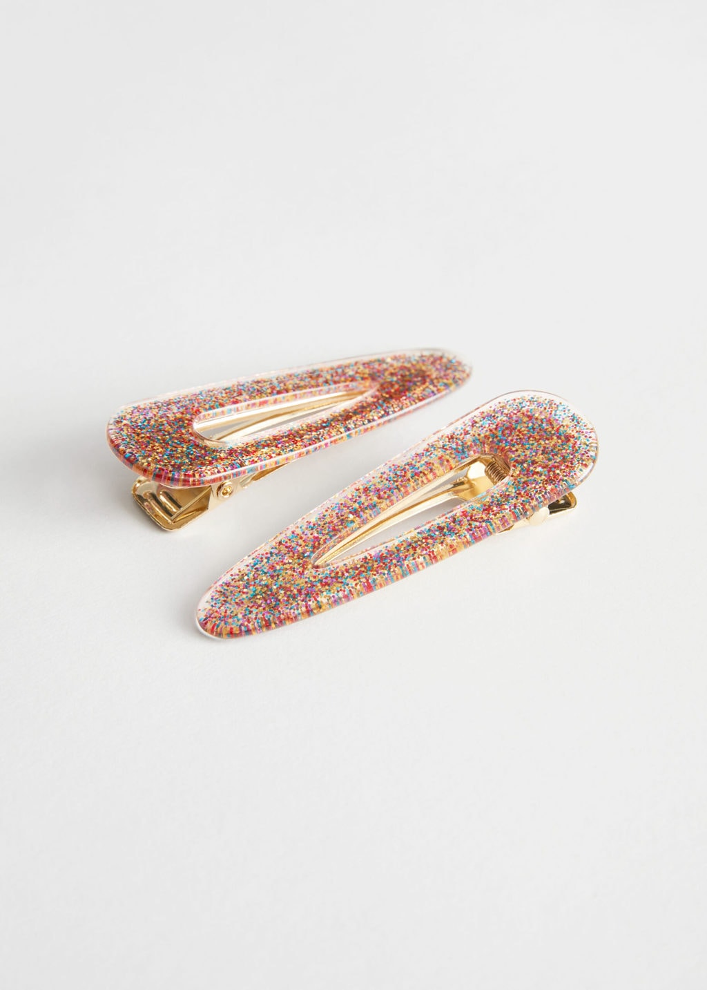 How to accessorize 2020: Multi-Colored Glitter Hair Clip Duo