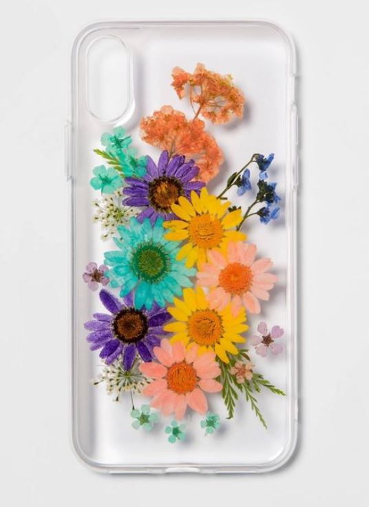 Dried flower design phone case.