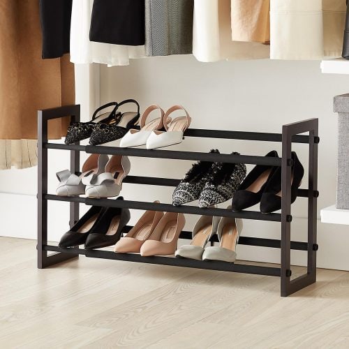 https://www.collegefashion.net/wp-content/uploads/2020/07/expandable-shoe-rack-500x500.jpg