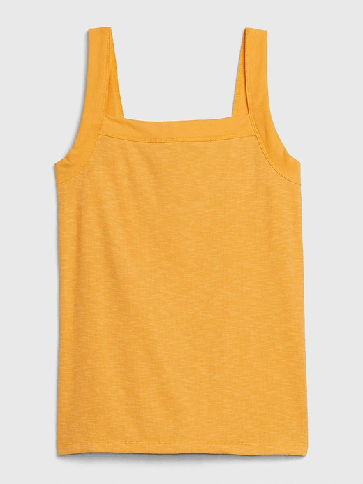 College outfit ideas - Yellow square neck top