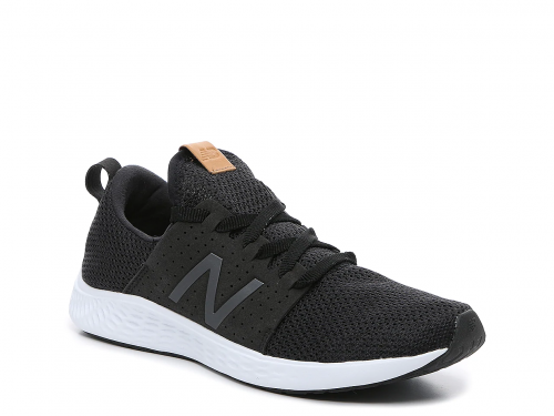 Best comfortable winter shoes - New Balance basic black sneakers