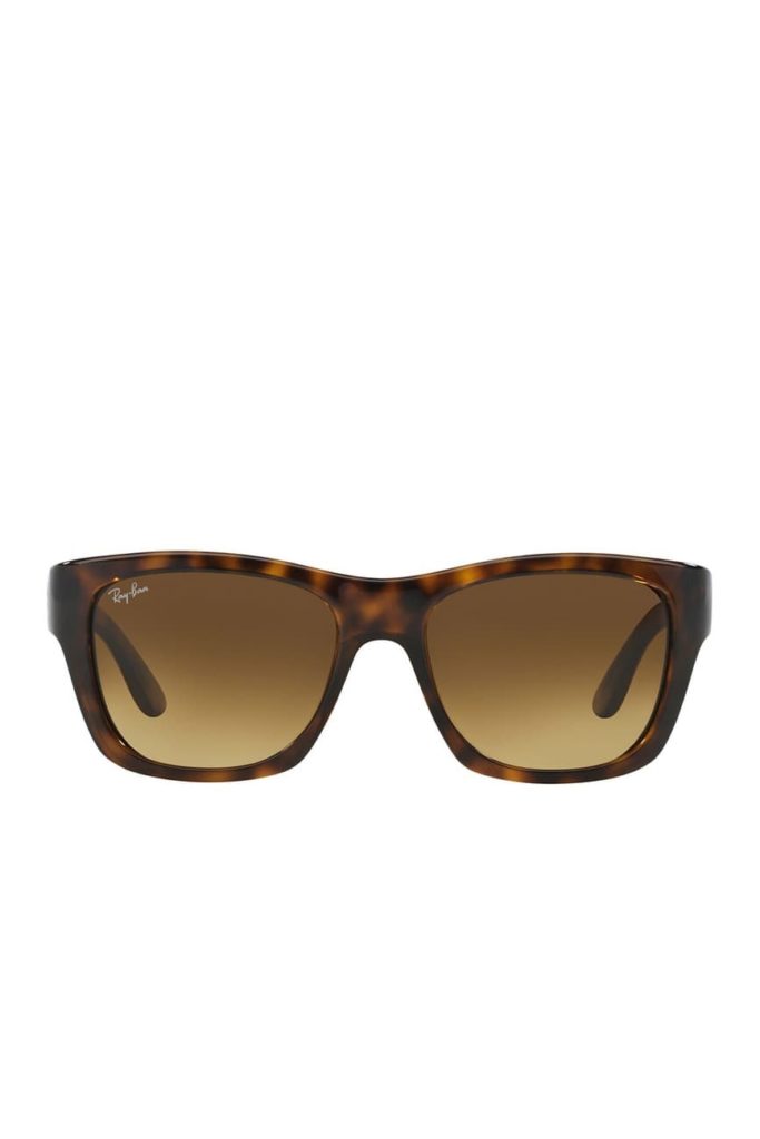 Tortoiseshell ray ban wayfarers