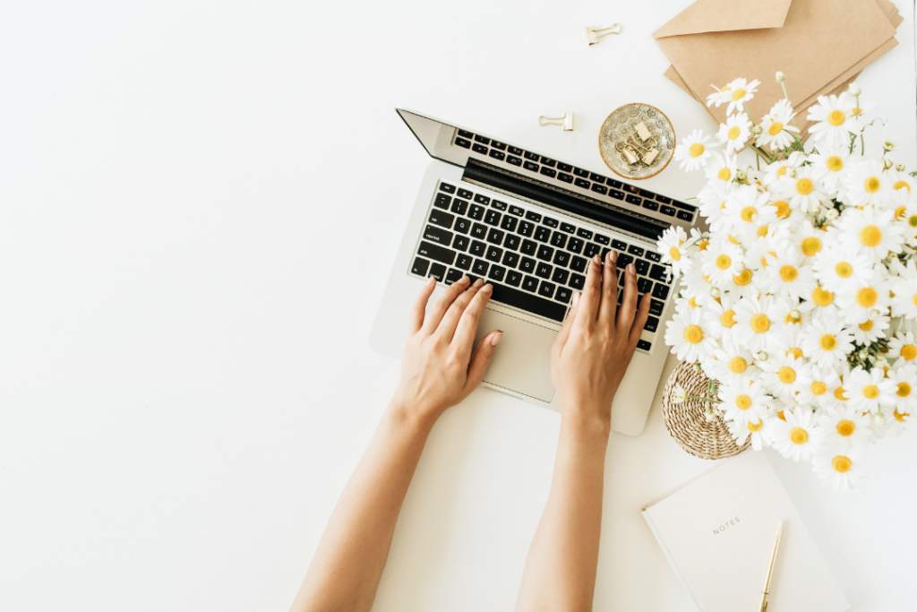 Laptop with flowers