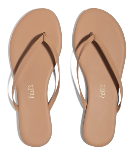 Beach vacation must haves: Tkees nude flip flops