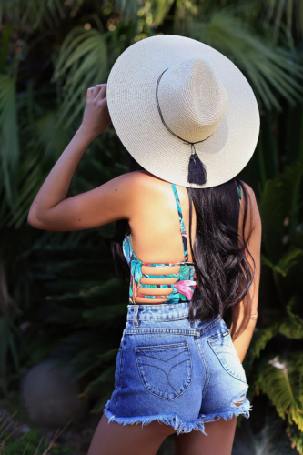 Lulus floppy sun hat with black tie