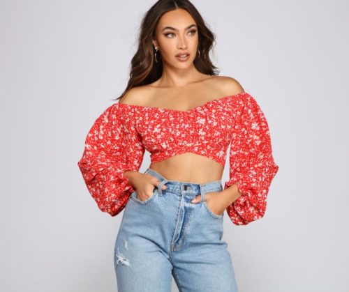 Off the Shoulder Floral Crop Top