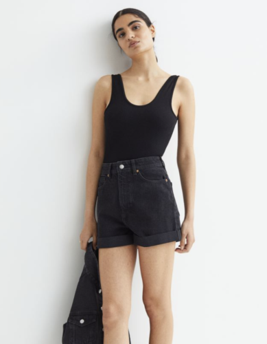 Dark grey loose fit cheap jean shorts from H&M