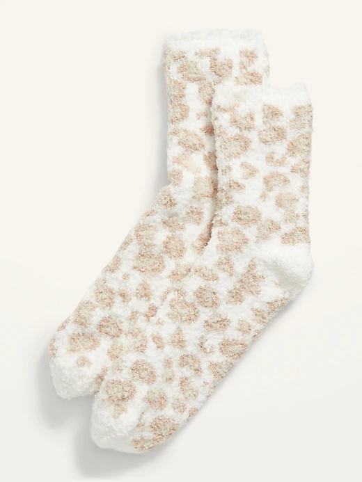 Fuzzy socks in cheetah print