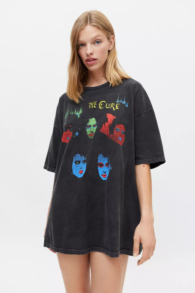 Edgy style 101: The Cure graphic tee from Urban Outfitters