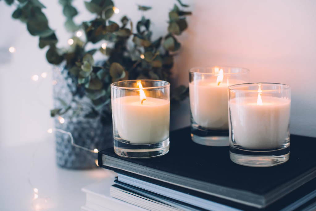 Holiday scented candles