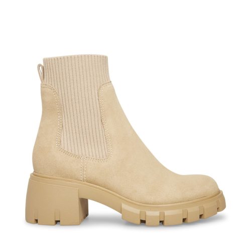 Side view of Steve Madden Hutch boot, beige ankle boot with chunky heel