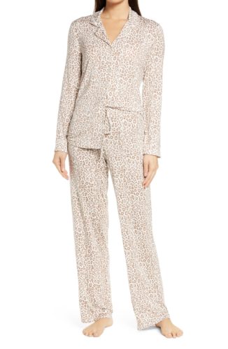 Nordstrom lingerie moonlight long sleeve pajamas in Leopard print