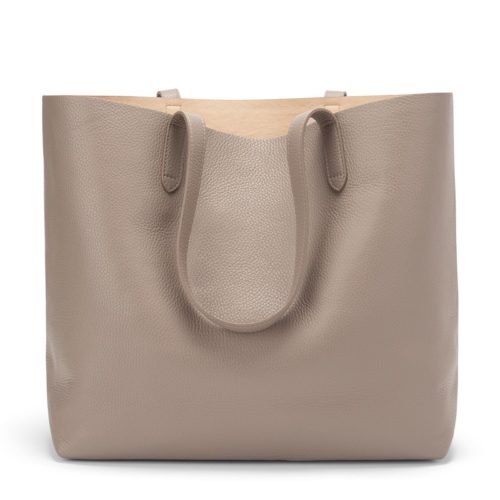 Cuyana classic tote in stone