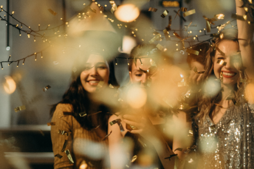 Photo of women at a Great Gatsby theme party