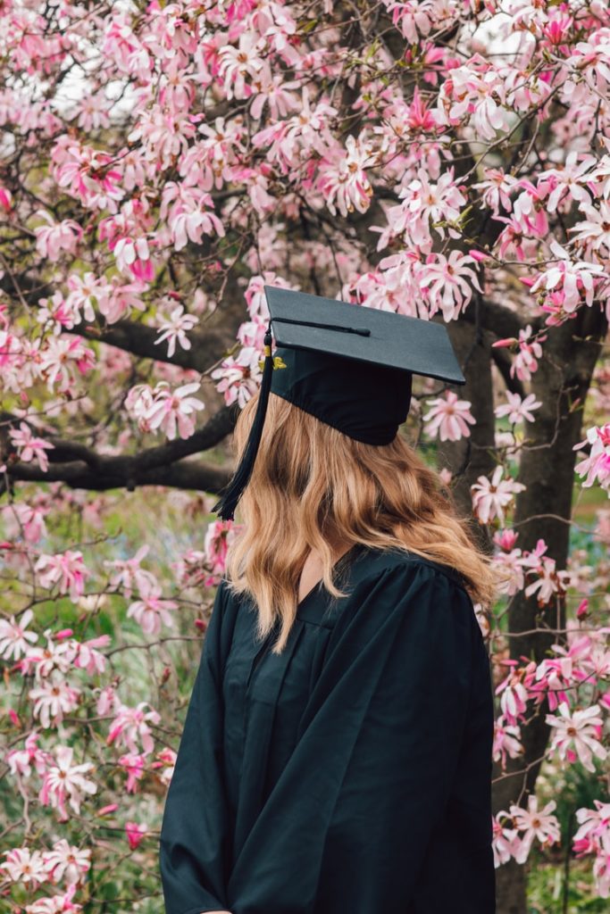 Graduation photo from unsplash