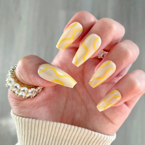 24pcs/Box Yellow Almond False Nails With White Flower Wearable French  Stiletto Fake Nails Full Cover Nail Tips Press On Nails - AliExpress