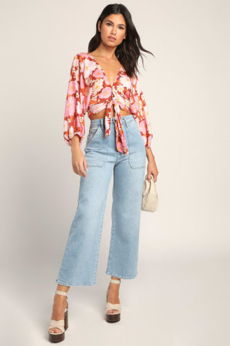 Wide Leg Jeans with Blouse