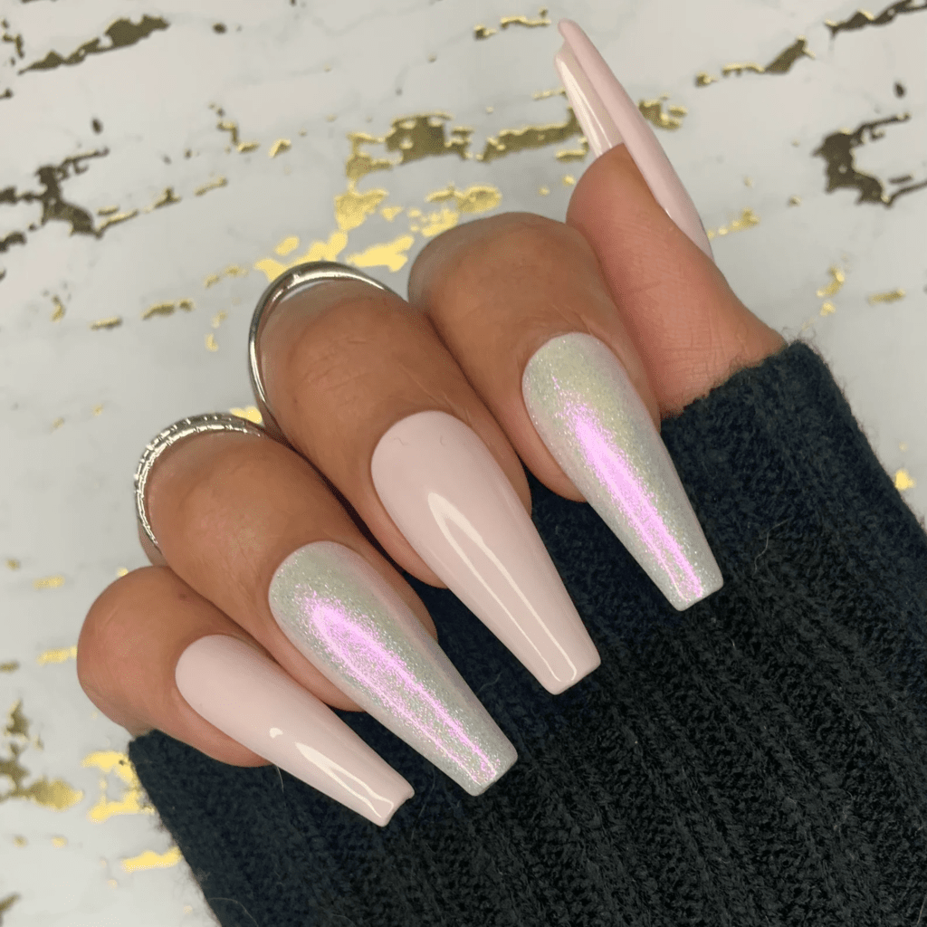 17 Best Coffin Shape Nail Designs - Beautyholo | Manicura de uñas, Uñas  acrílicias de gel, Diseños para uñas largas