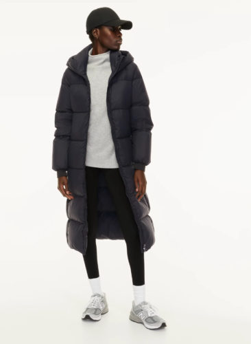 Aritzia Puffer Coat and Leggings Outfit