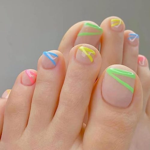 20 Lovely Valentine's Day Toe Nails Designs - Styleoholic