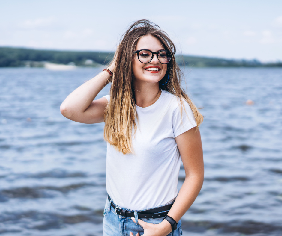 Girl rocking a tomboy outfit