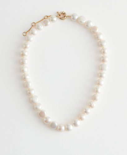 Stories Pearl Necklace