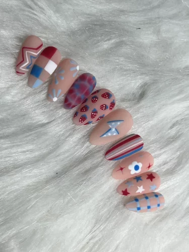 Everything fourth nail set from Etsy