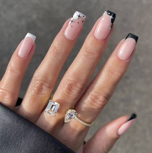 Black & white nails from Etsy