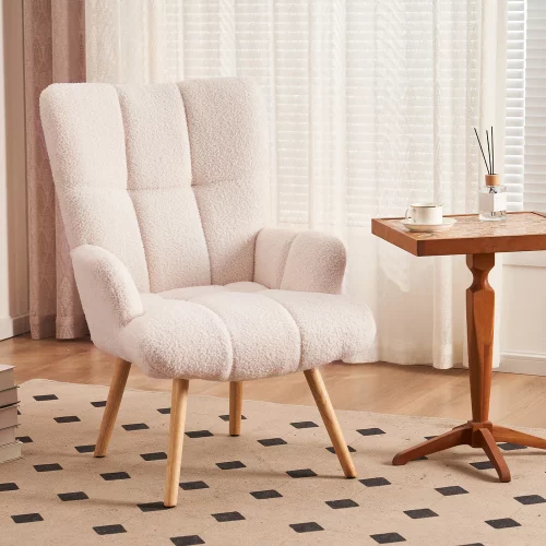Accent chair from Dormify