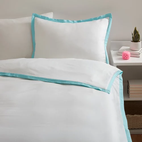 Border duvet cover & sham set from Dormify