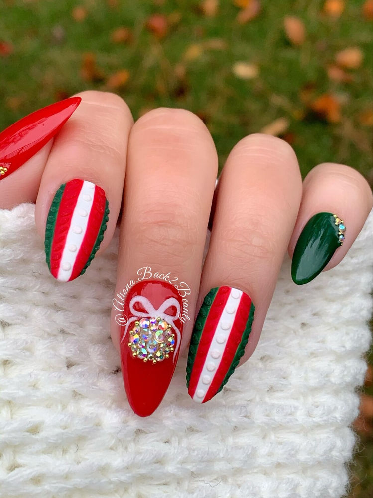 Get Festive With These Trendy Red Green Christmas Nail Designs 