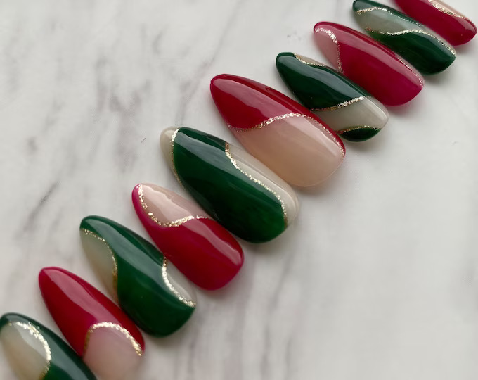 Green and Red Christmas Nails/ Textured Press on Nails/ Winter Press on  Nails/ Sweater Nails - Etsy
