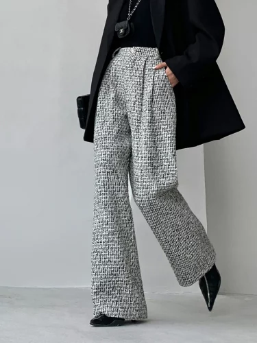 Tweed pants from Commense