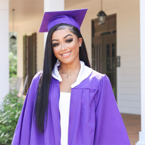 Hairstyles for graduation day: Long, straight hair achieved with a straight wig