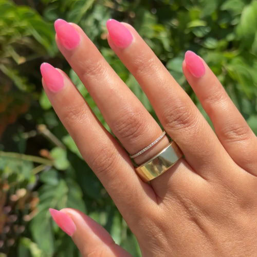 Olive & June Guava Gloss