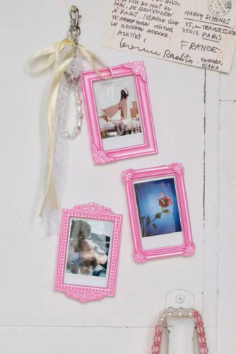 uo pink magnetic frames